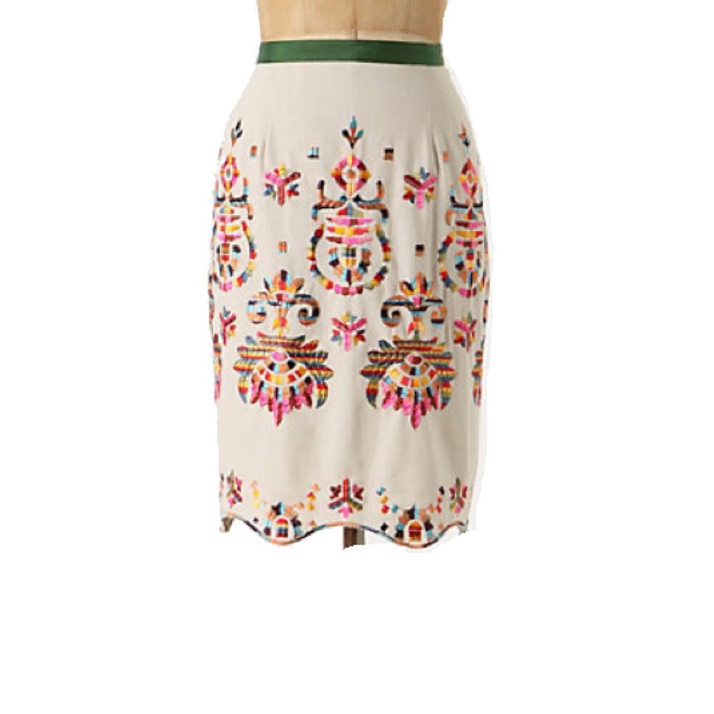 Corey Lynn Carter embroidered skirt size 8